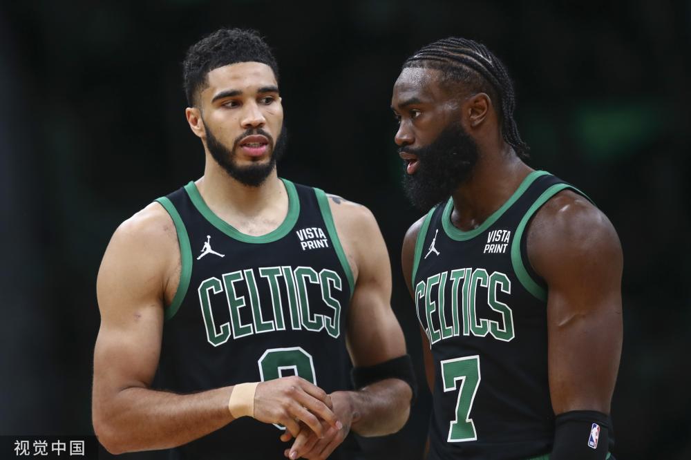 一个新的高 一个新的高